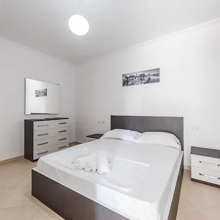 Apartment The Comfort Jedas By Ps